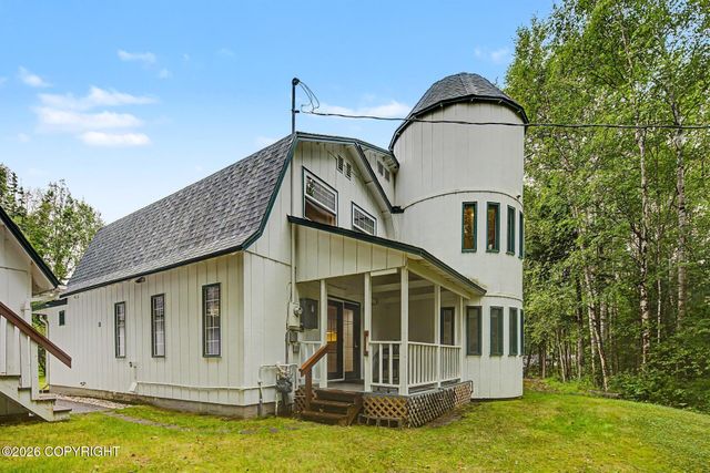 22876 Needels Loop, Chugiak, AK 99567