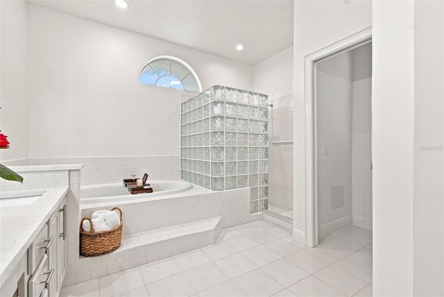 3626 SWANS LANDING DRIVE, Land O Lakes, FL 34639