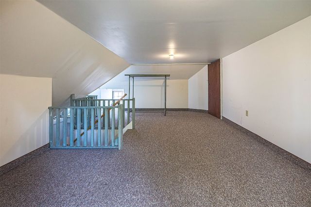 512 W 9TH Street, Erie, PA 16502