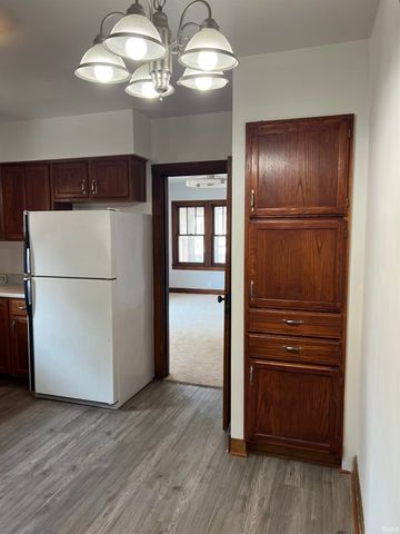 825 E Negley Avenue, Evansville, IN 47711