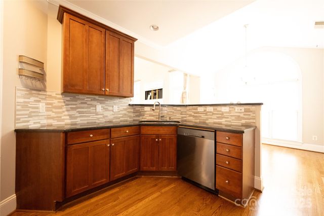 108 Hedgewood Drive, Mooresville, NC 28115