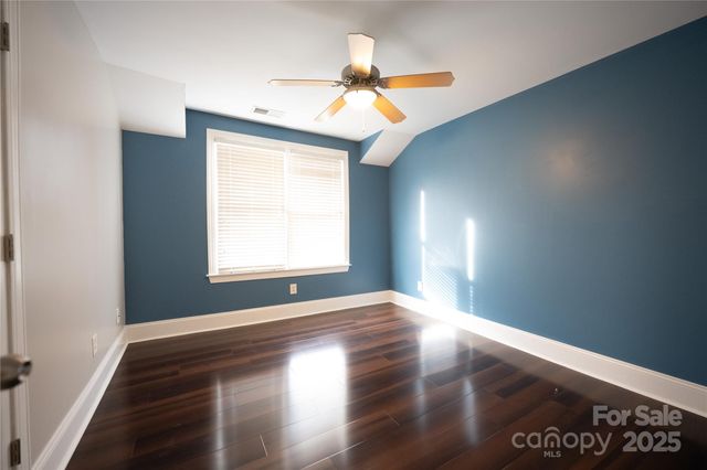 108 Hedgewood Drive, Mooresville, NC 28115