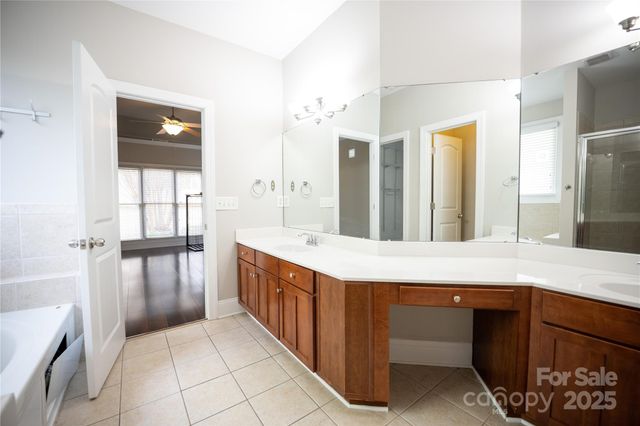 108 Hedgewood Drive, Mooresville, NC 28115