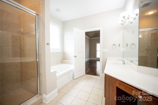 108 Hedgewood Drive, Mooresville, NC 28115