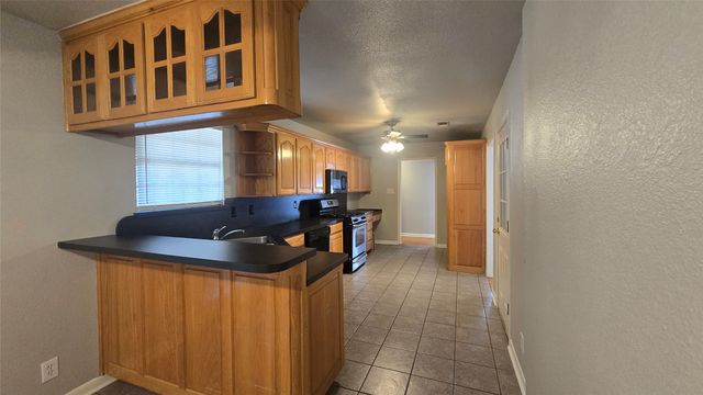 4517 Rutland Avenue, Fort Worth, TX 76133