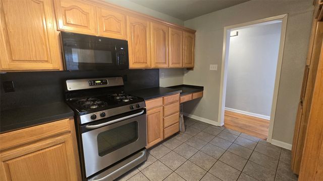 4517 Rutland Avenue, Fort Worth, TX 76133