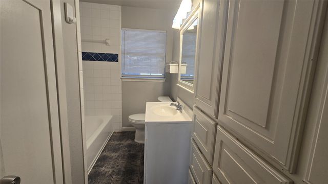 4517 Rutland Avenue, Fort Worth, TX 76133