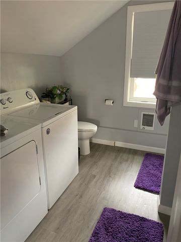 213 Ottawa Avenue, Warwick, RI 02889