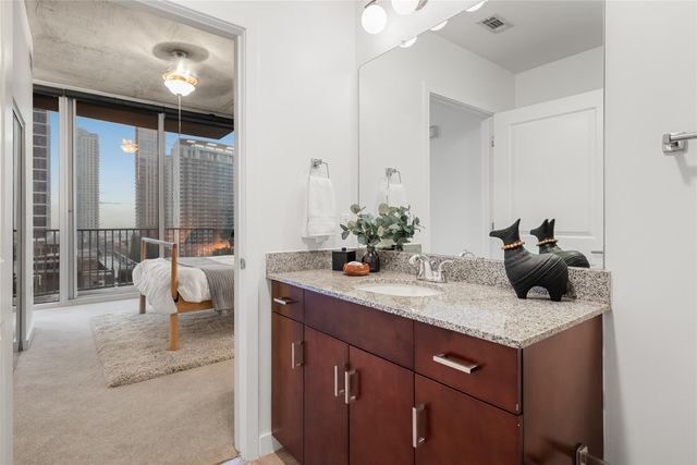 360 Nueces ST 1112, Austin, TX 78701