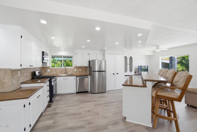 15750 Arroyo Drive 121, Moorpark, CA 93021