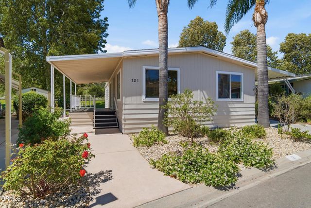 15750 Arroyo Drive 121, Moorpark, CA 93021