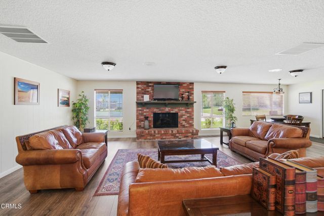 15750 Arroyo Drive 121, Moorpark, CA 93021