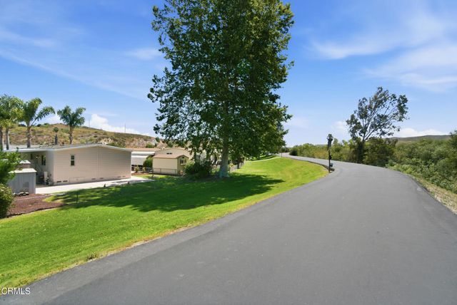 15750 Arroyo Drive 121, Moorpark, CA 93021