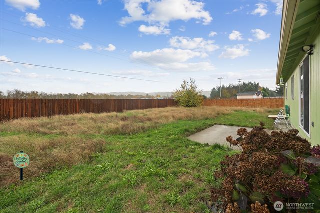 17932 Camus Drive SW, Rochester, WA 98579