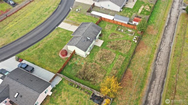 17932 Camus Drive SW, Rochester, WA 98579