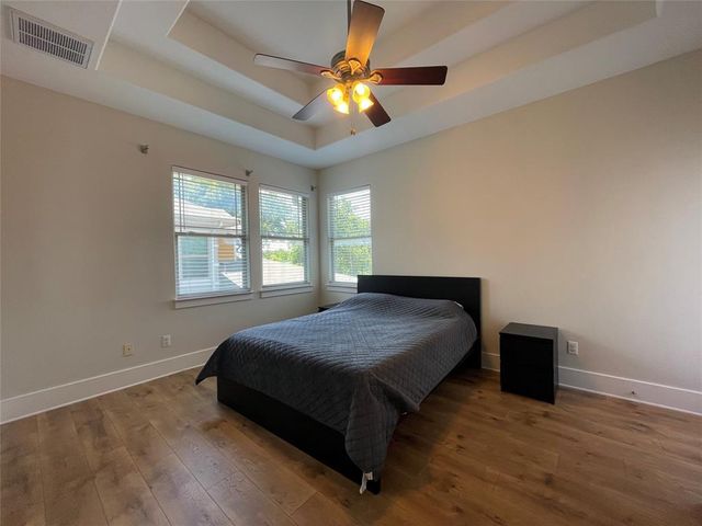 1007 Taulbee LN B, Austin, TX 78757