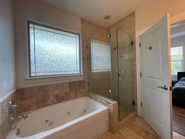 1007 Taulbee LN B, Austin, TX 78757