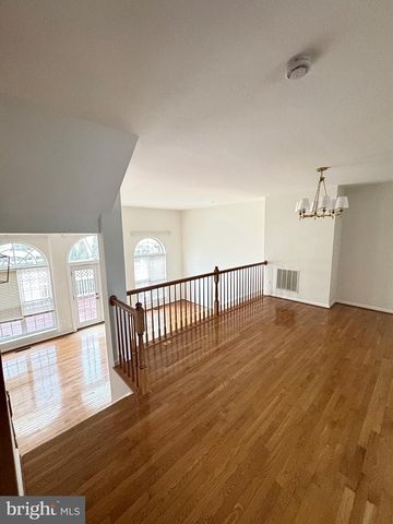 43511 EVIAN LN, Chantilly, VA 20152