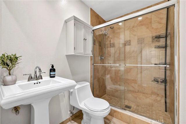 4301 Fulton Ave 105, Sherman Oaks, CA 91423
