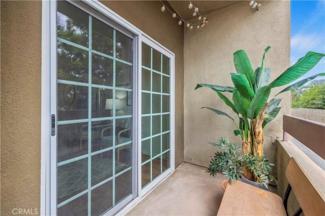 4301 Fulton Ave 105, Sherman Oaks, CA 91423