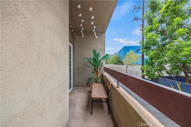 4301 Fulton Ave 105, Sherman Oaks, CA 91423