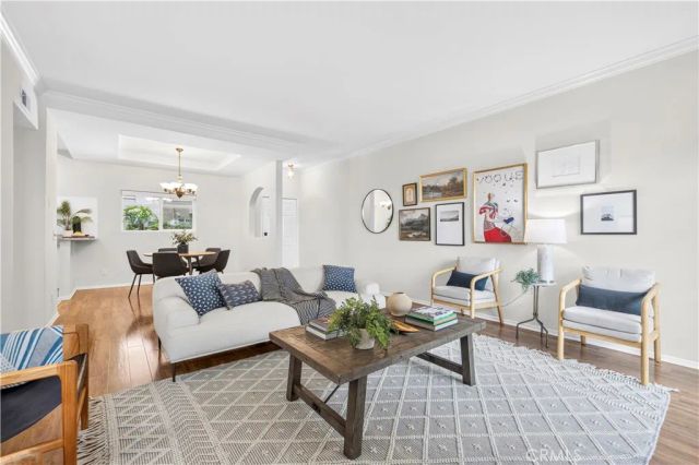 4301 Fulton Ave 105, Sherman Oaks, CA 91423