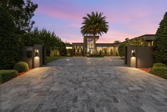 2213 NE 37th Dr, Fort Lauderdale, FL 33308