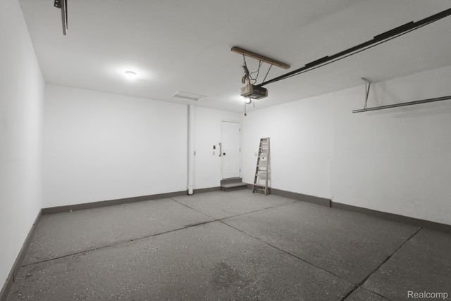 26224 Jackgrove Lane, New Baltimore, MI 48051