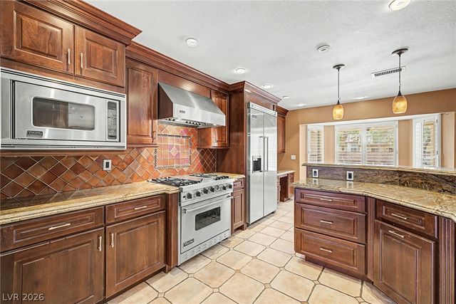 6815 Trinity Court, Las Vegas, NV 89146