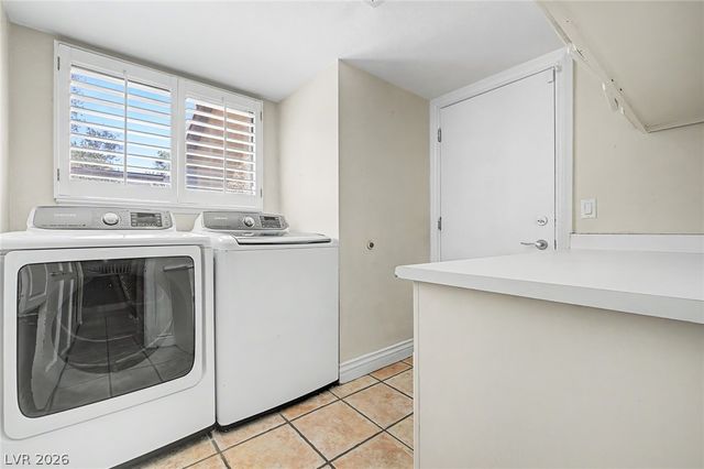 6815 Trinity Court, Las Vegas, NV 89146