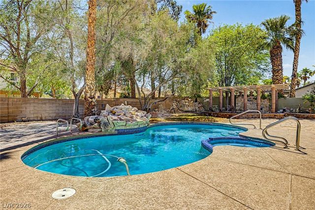 6815 Trinity Court, Las Vegas, NV 89146