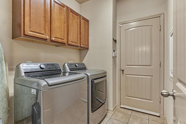 8707 Auburn Mane Drive, Tomball, TX 77375