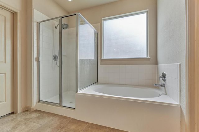 8707 Auburn Mane Drive, Tomball, TX 77375