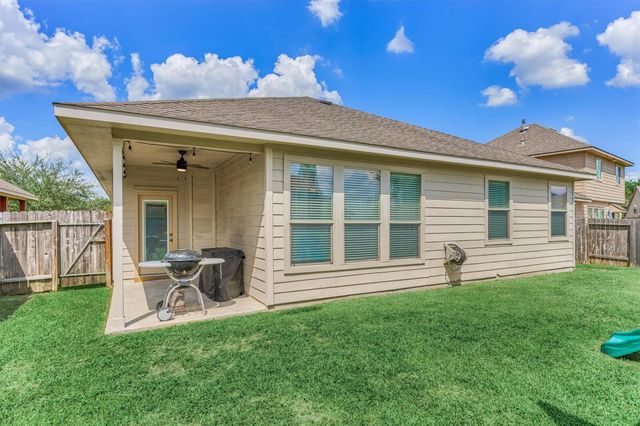8707 Auburn Mane Drive, Tomball, TX 77375