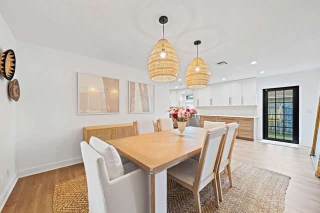 4303 Elm Avenue, Palm Beach Gardens, FL 33410