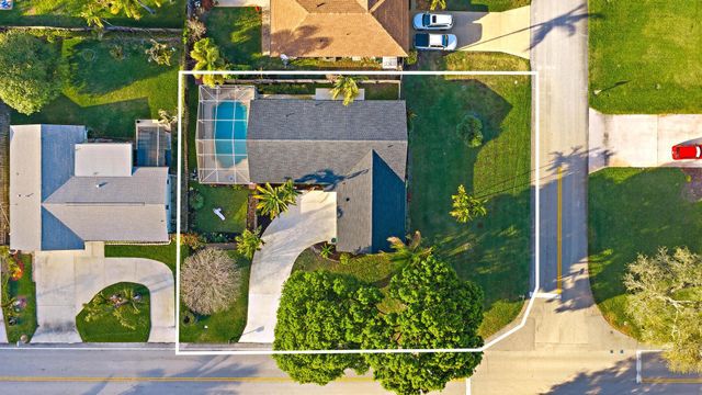 4303 Elm Avenue, Palm Beach Gardens, FL 33410