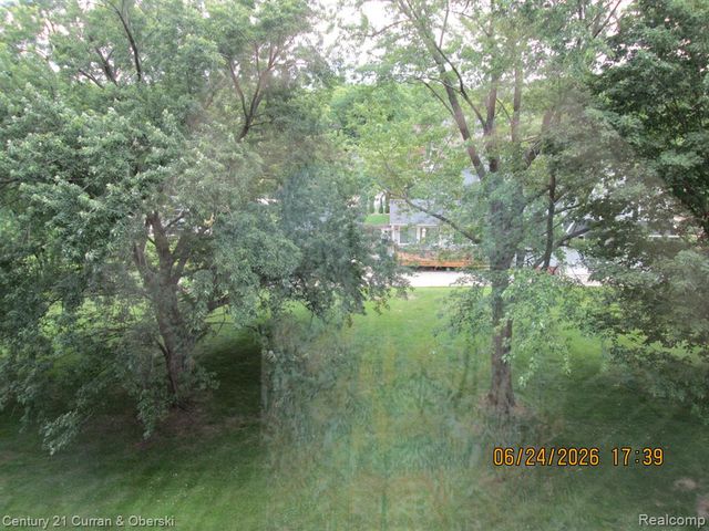 21800 Morley Avenue 403, Dearborn, MI 48124