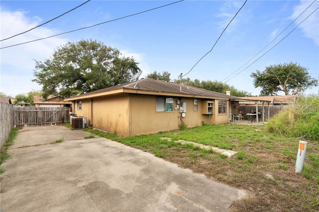 3405 Cartagena Dr, Corpus Christi, TX 78418