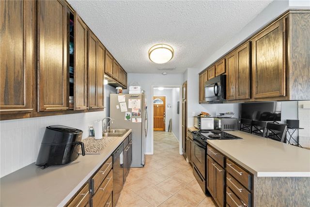 3405 Cartagena Dr, Corpus Christi, TX 78418