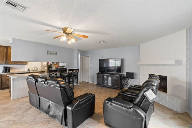 3405 Cartagena Dr, Corpus Christi, TX 78418