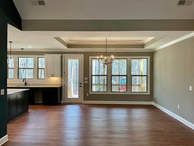 412 Haig Mill Lake Rd, Dalton, GA 30720