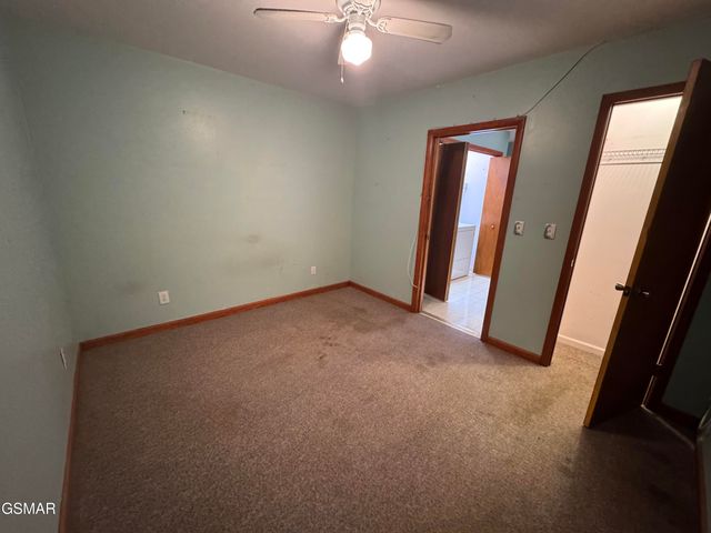 315 Elbow Lane, Gatlinburg, TN 37738