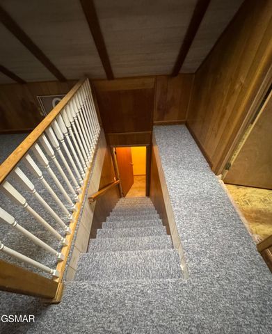 315 Elbow Lane, Gatlinburg, TN 37738