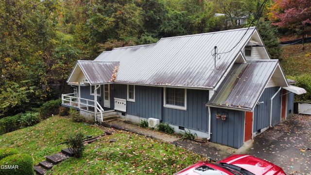 315 Elbow Lane, Gatlinburg, TN 37738