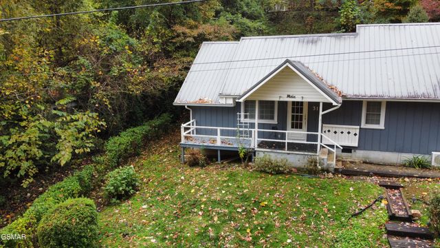315 Elbow Lane, Gatlinburg, TN 37738