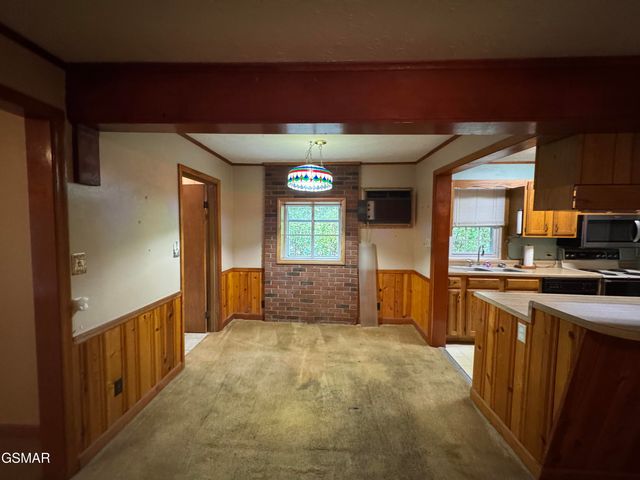 315 Elbow Lane, Gatlinburg, TN 37738