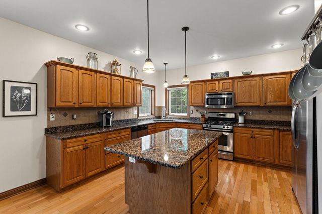 9560 W 96th Place, St. John, IN 46373