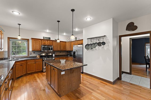 9560 W 96th Place, St. John, IN 46373