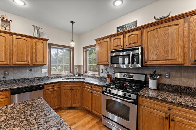 9560 W 96th Place, St. John, IN 46373