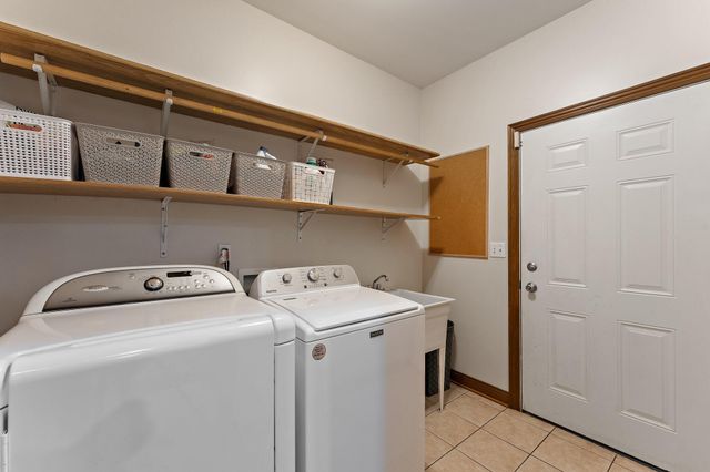 9560 W 96th Place, St. John, IN 46373